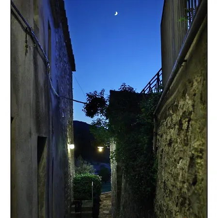 Due Torri Otel San Severino Marche